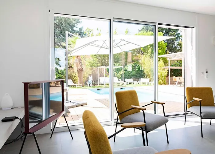 Βίλα Acacias - Au Coeur De