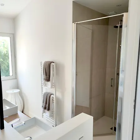 Acacias - Au Coeur De Saint-Tropez