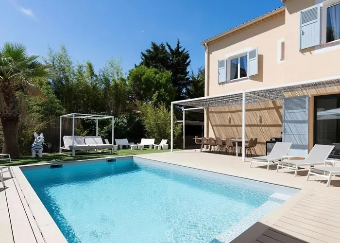 Acacias - Au Coeur De Villa Saint-Tropez